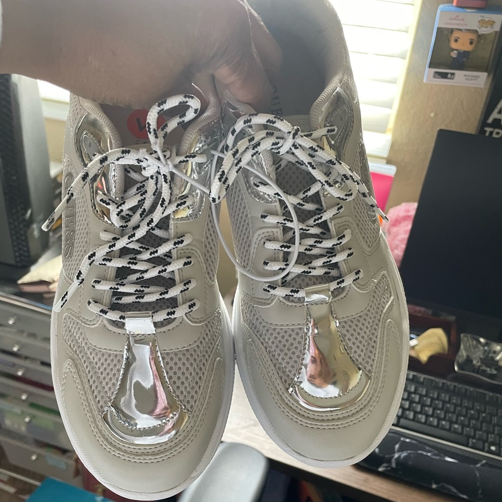 GUESS women chunky sneakers, white with silver metallic accents. Size 11M
